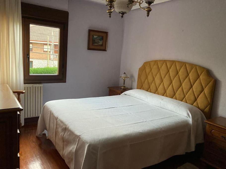 Casa de vacances 3 En Casa, Amplio Jardin Liano